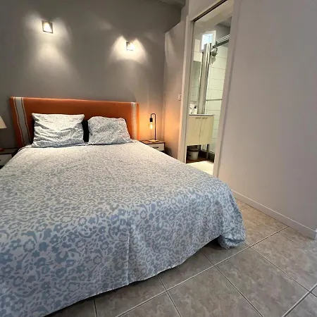 L'echappee Bleue Йер